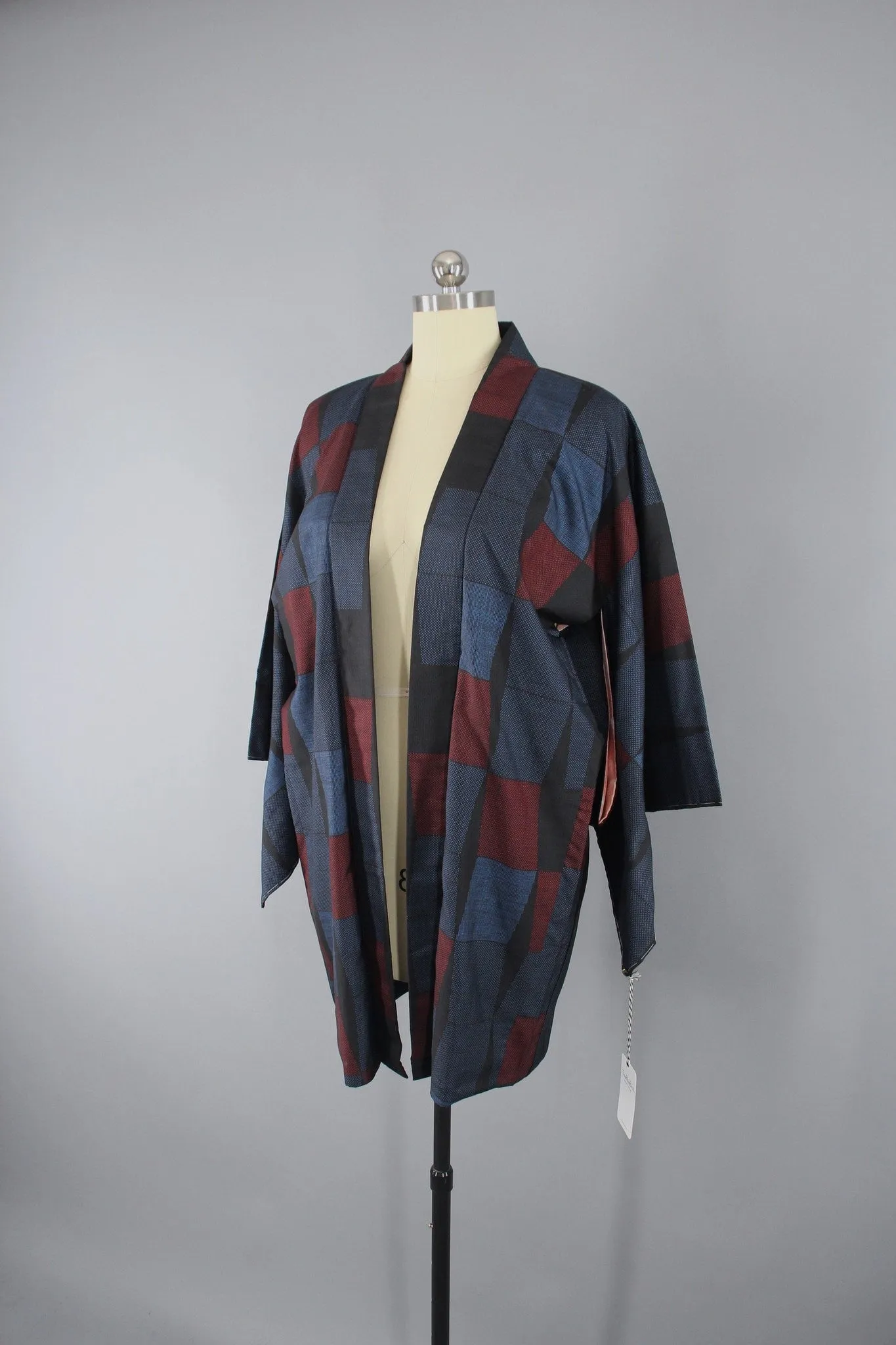 1970s Vintage Silk Haori Kimono Jacket Cardigan / Blue Maroon Tiles