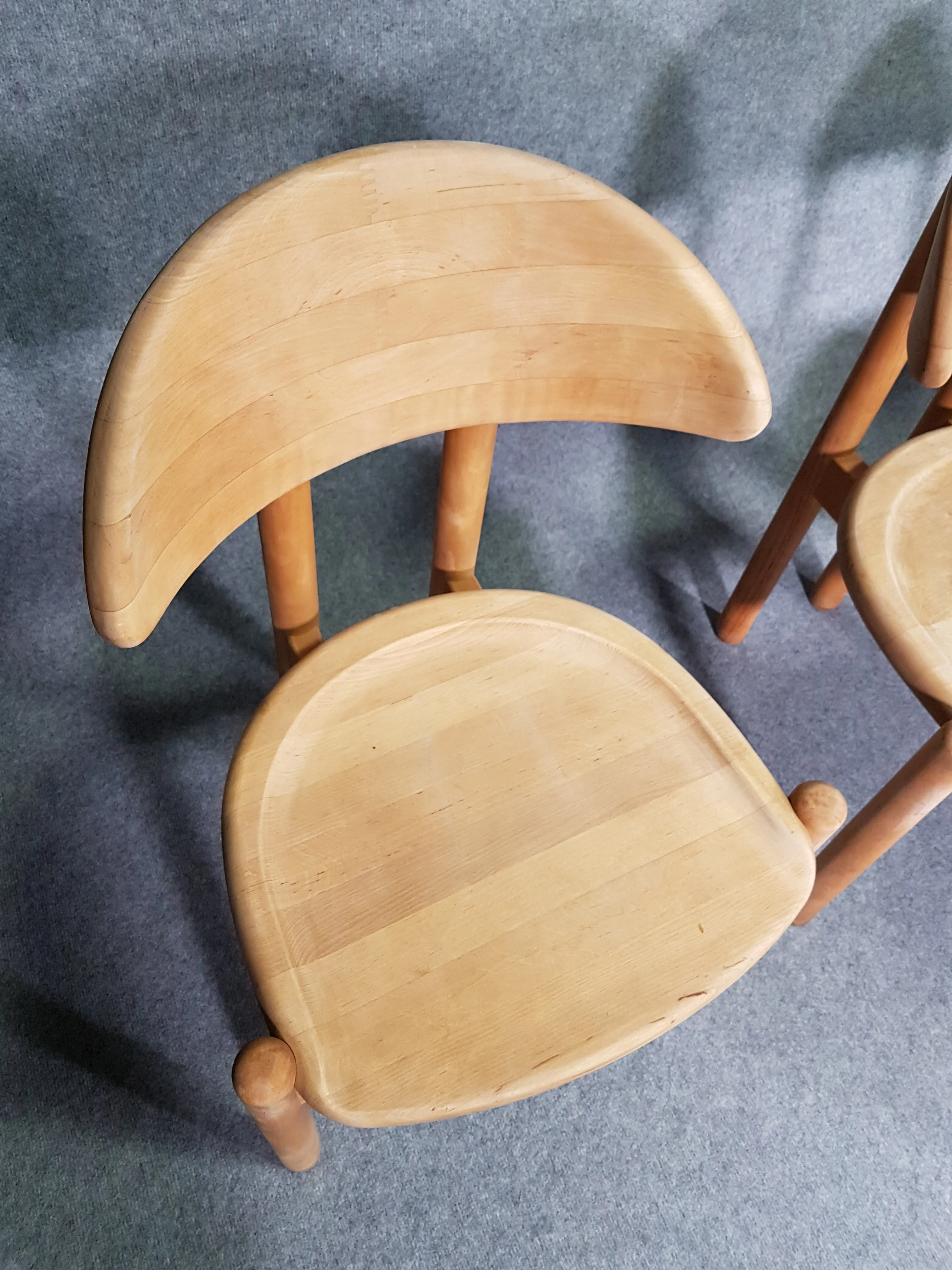 6 x chairs in solid maple by Ansager Møbler, Denmark. Danish craftsmanship