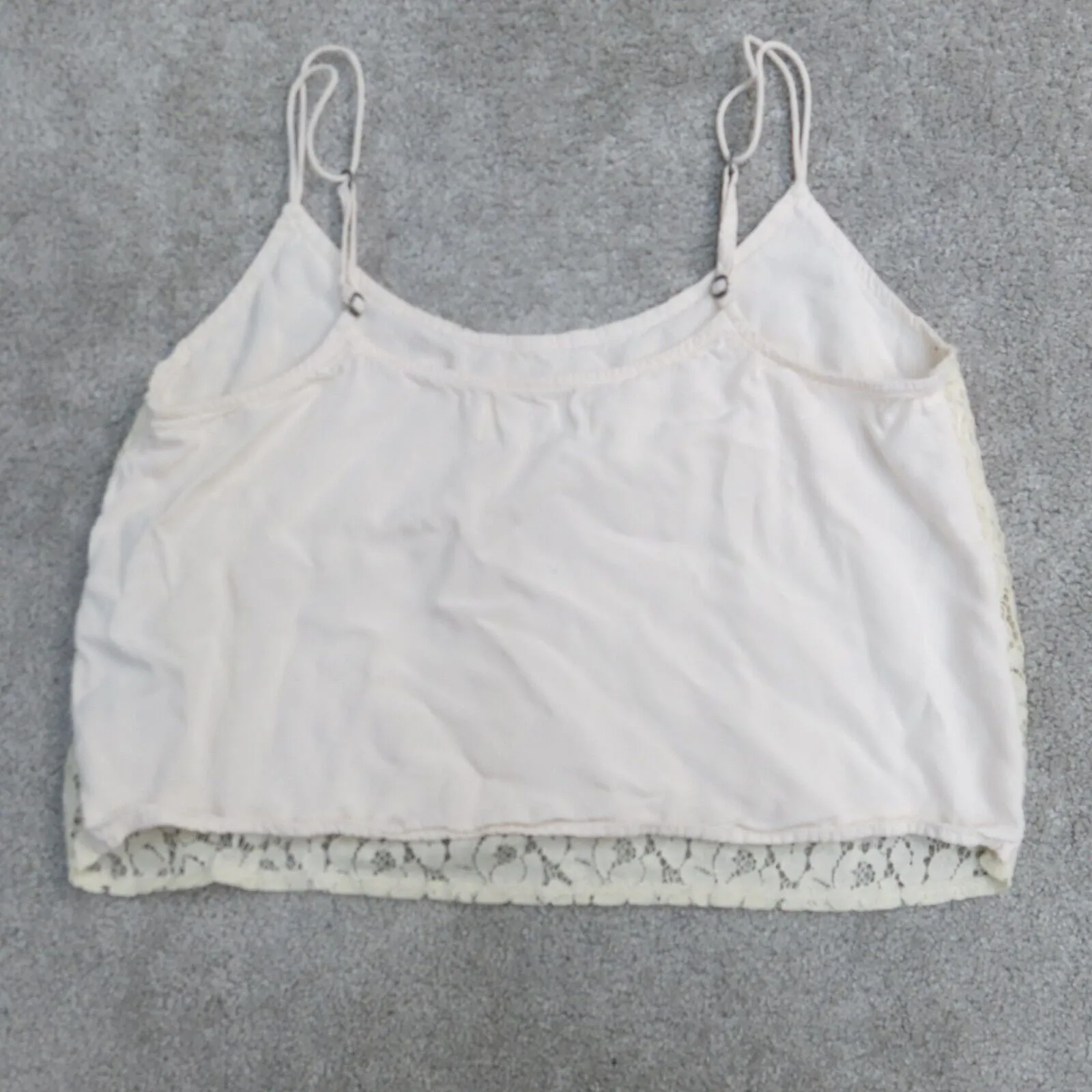 Abercrombie & Fitch Camisole Tank Top Women Medium Ivory Lace Detail Cropped Top