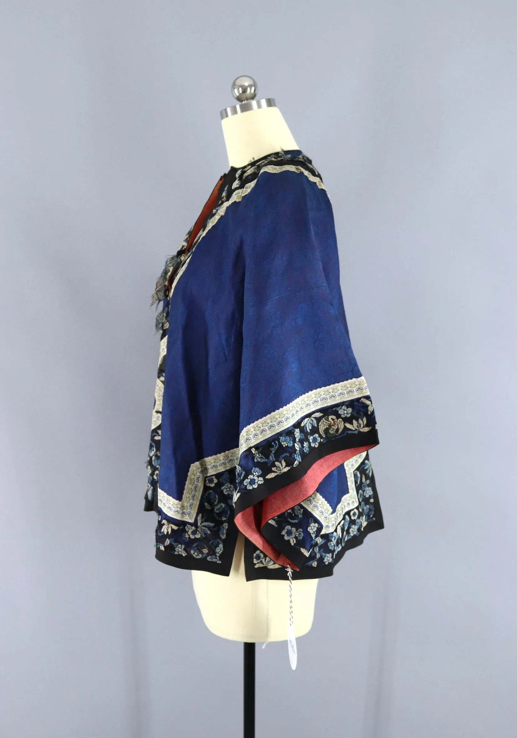 Antique 1870s-1890s Silk Embroidered Chinese Court Jacket