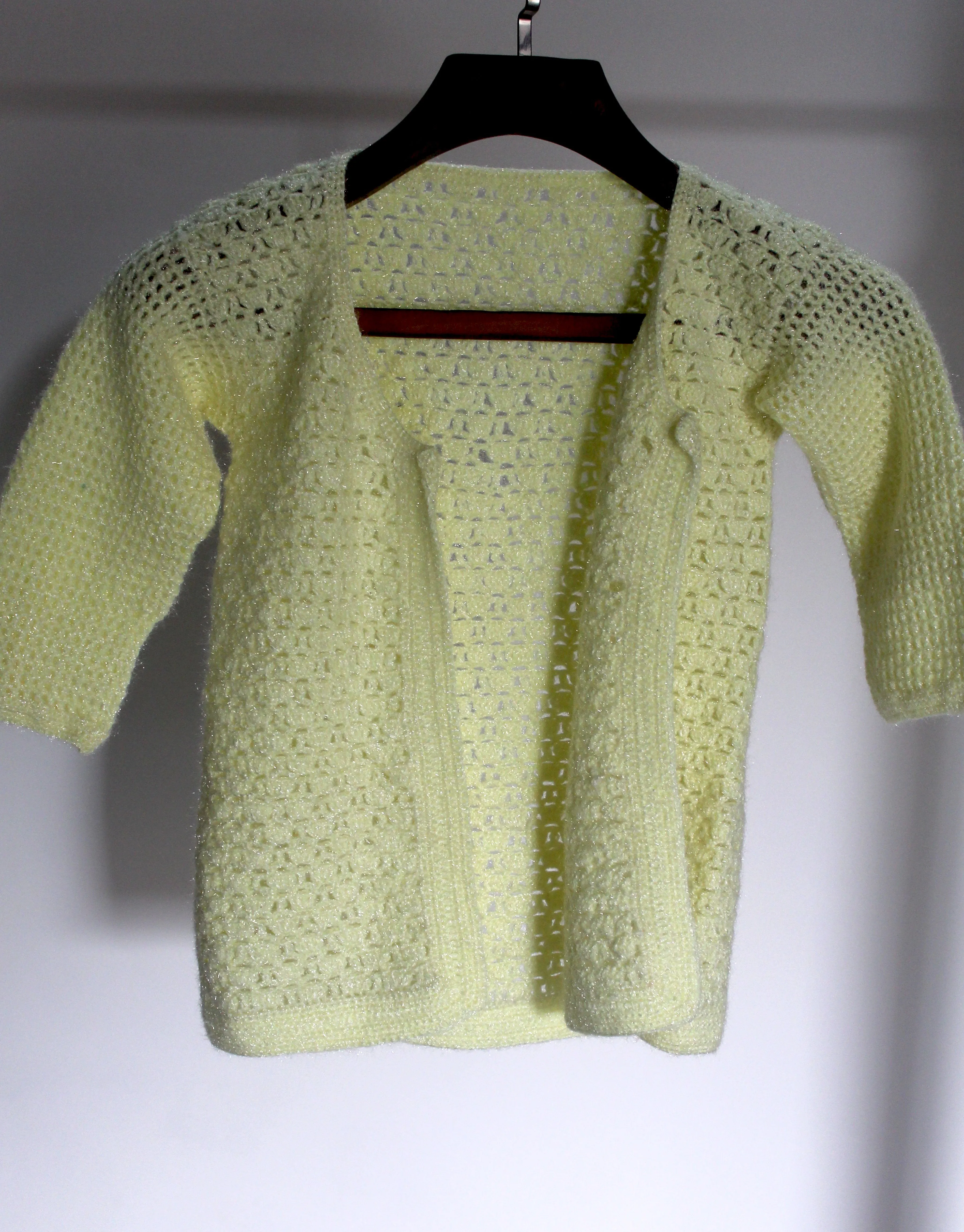 Beautiful Crochet Shell Design Pattern Handmade Women Cardigan - Cream