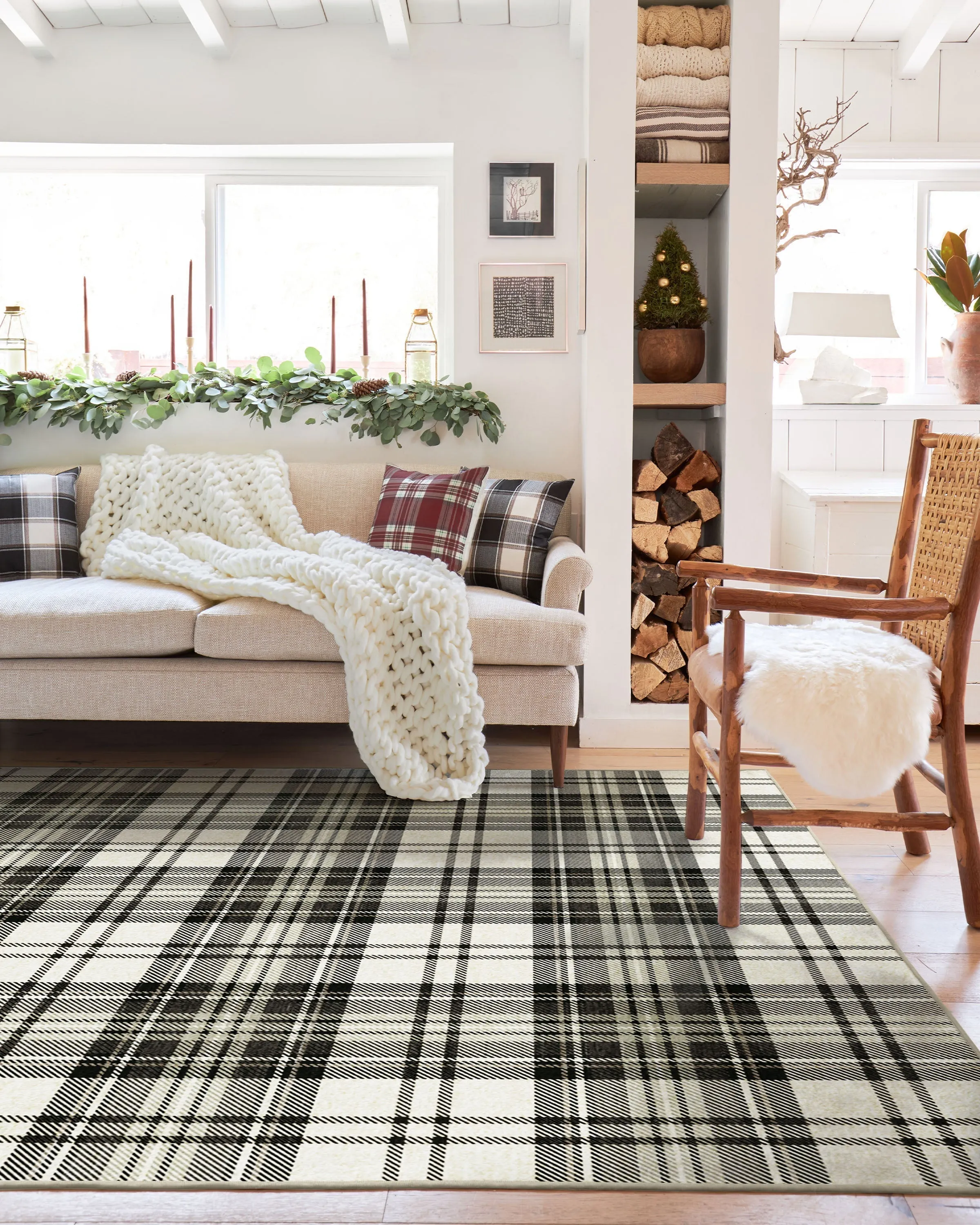 Dress Stewart Tartan Black & Ivory Rug