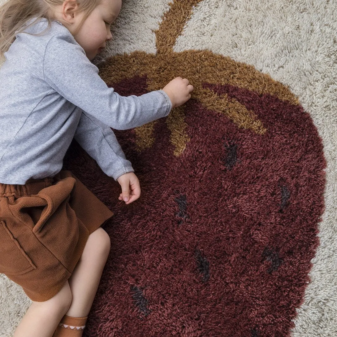 Fruiticana Tufted Strawberry Rug