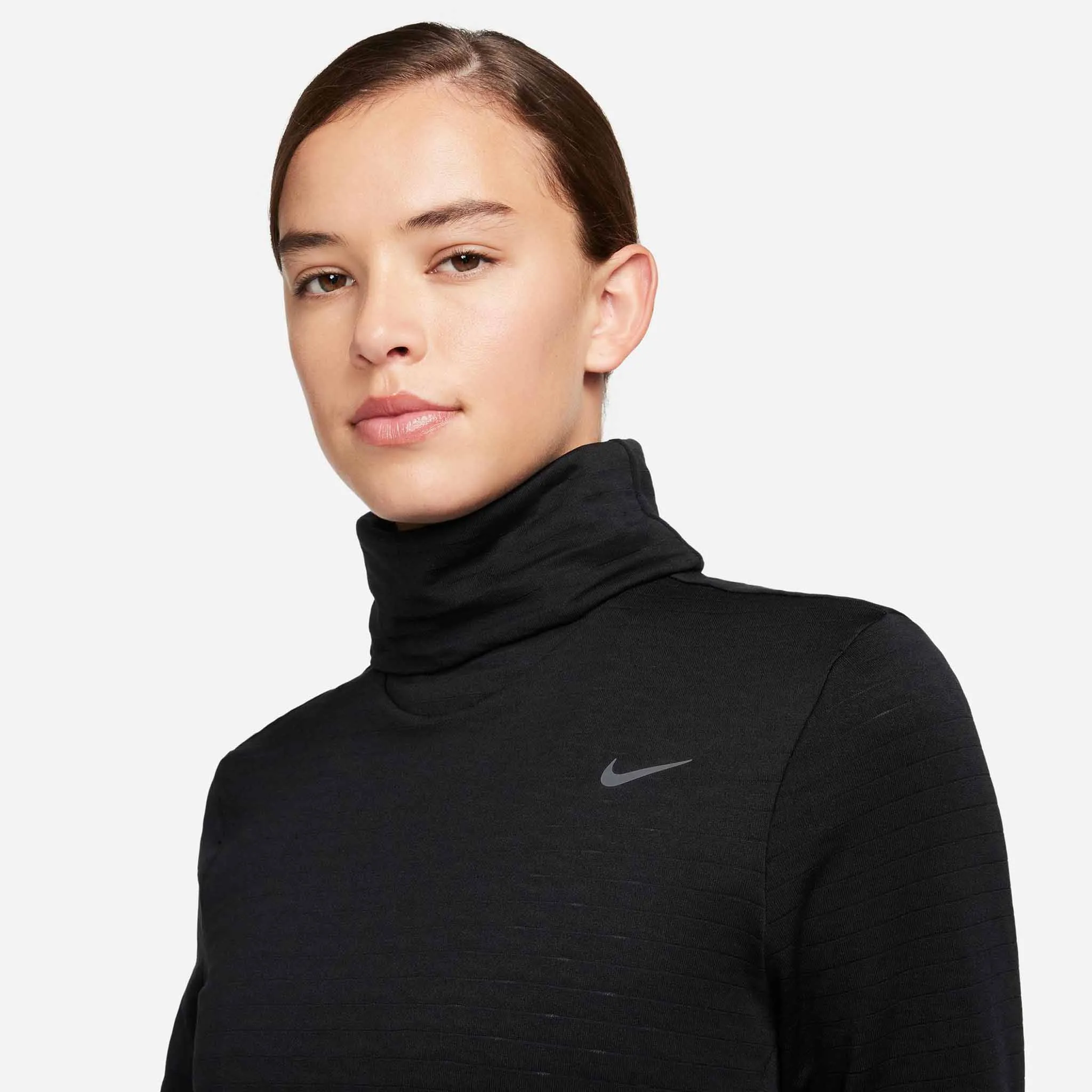 Nike | Women's Swift Element Therma-FIT Turtleneck Running Top - Black