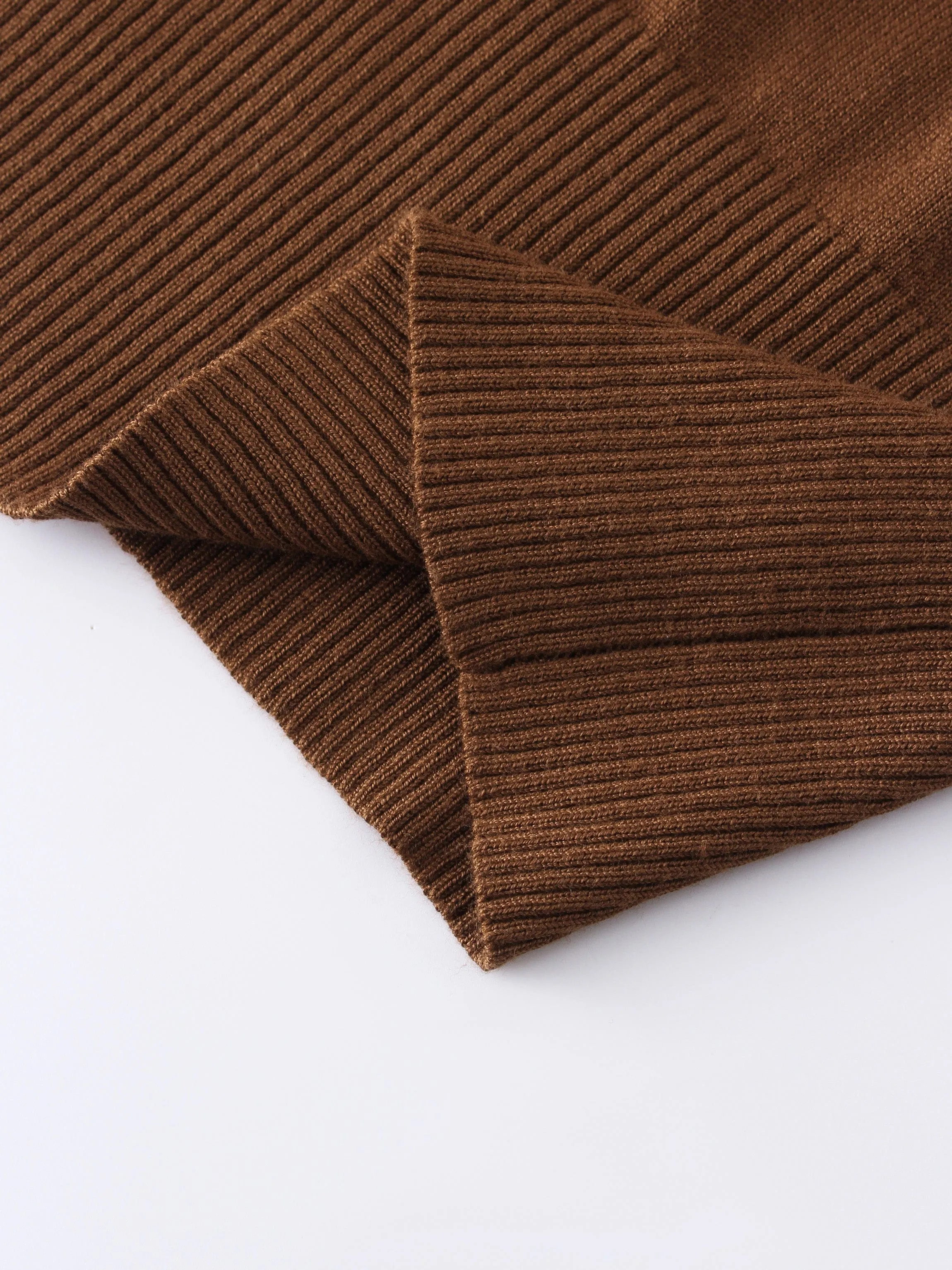 PLEATED TURTLENECK-BROWN