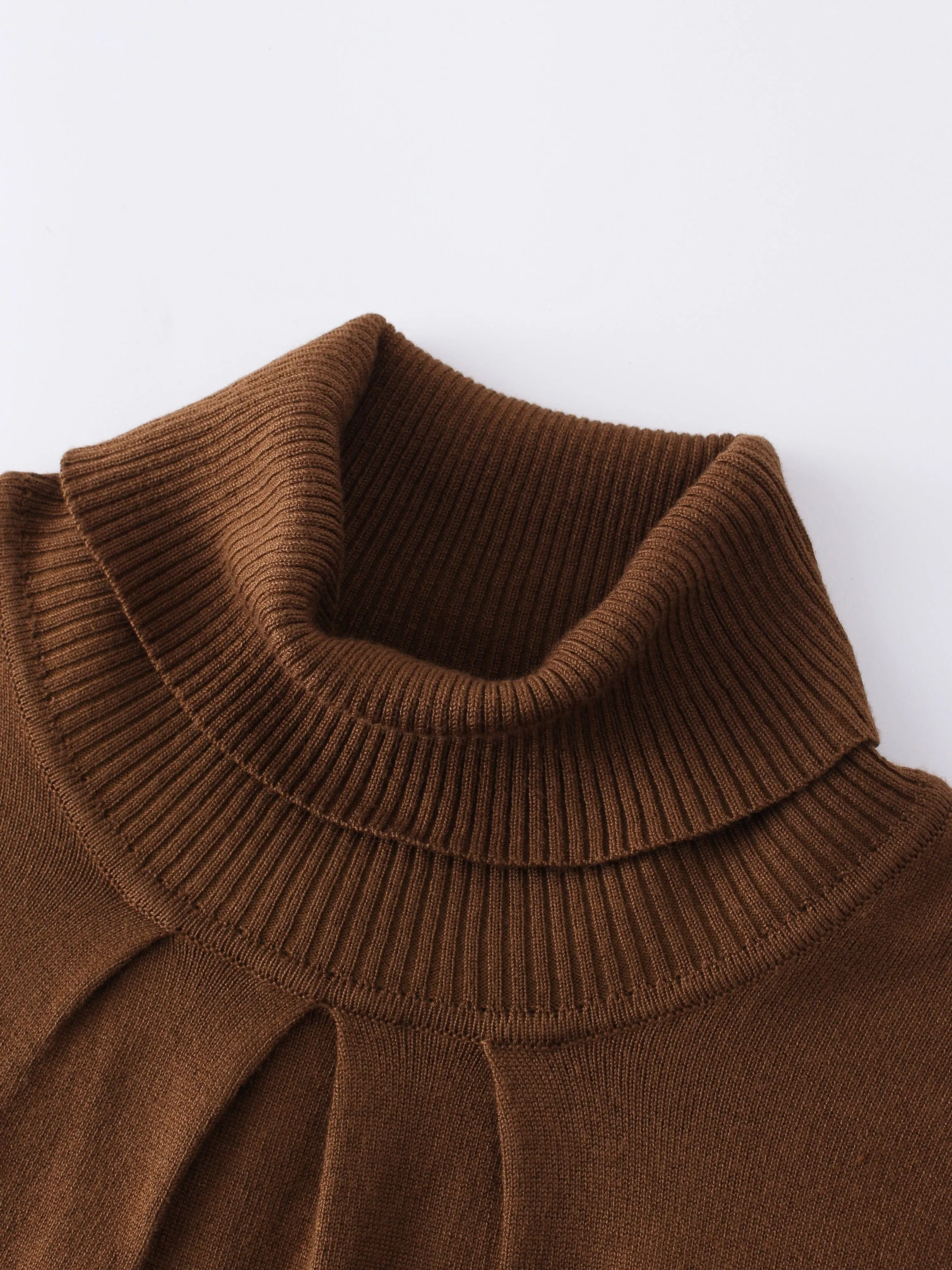 PLEATED TURTLENECK-BROWN