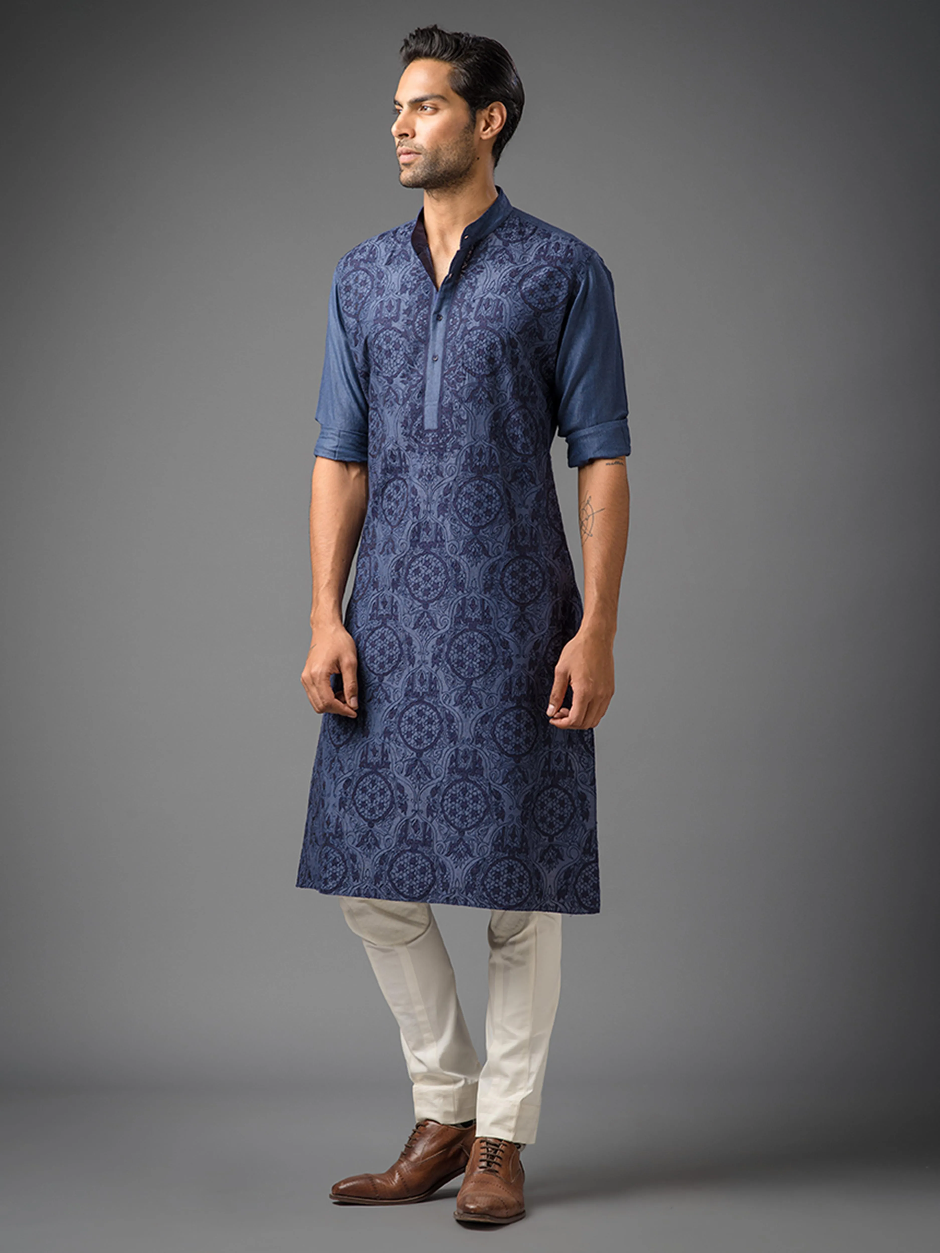 SMOKED CERULEAN EMBROIDERED KURTA